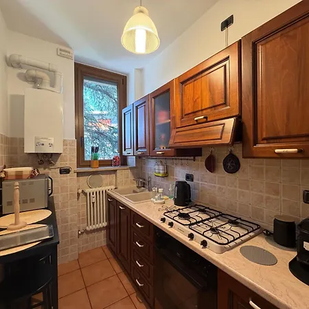 5 Min - Station At 2' - Wifi Apartment Lecco