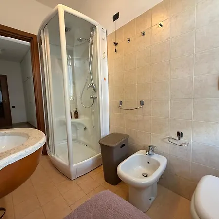 5 Min - Station At 2' - Wifi Apartment